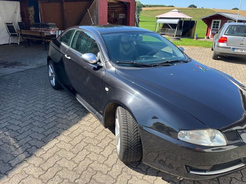 GT
