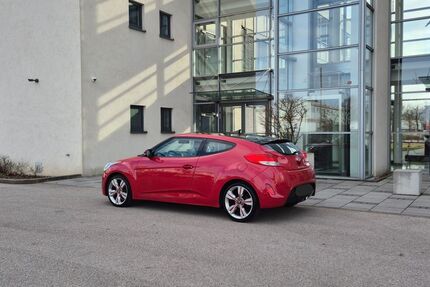 Hyundai Veloster 130.000 km 7.600 &euro; Nürnberg 90431