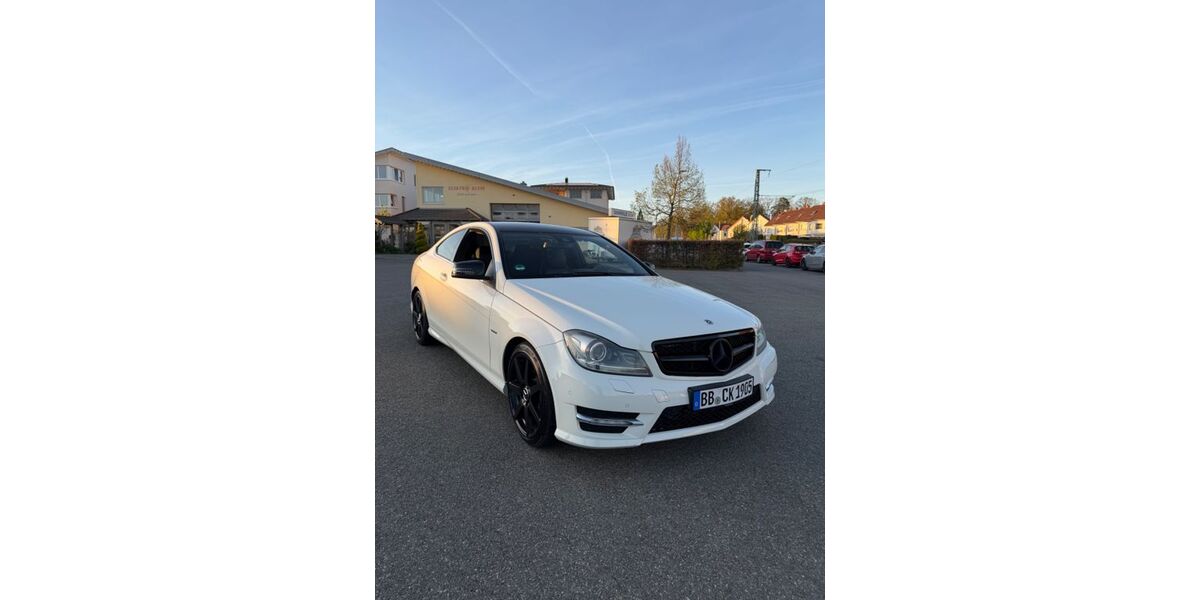 Mercedes-Benz C 250 183.000 km 9.600 &euro; Holzgerlingen 71088