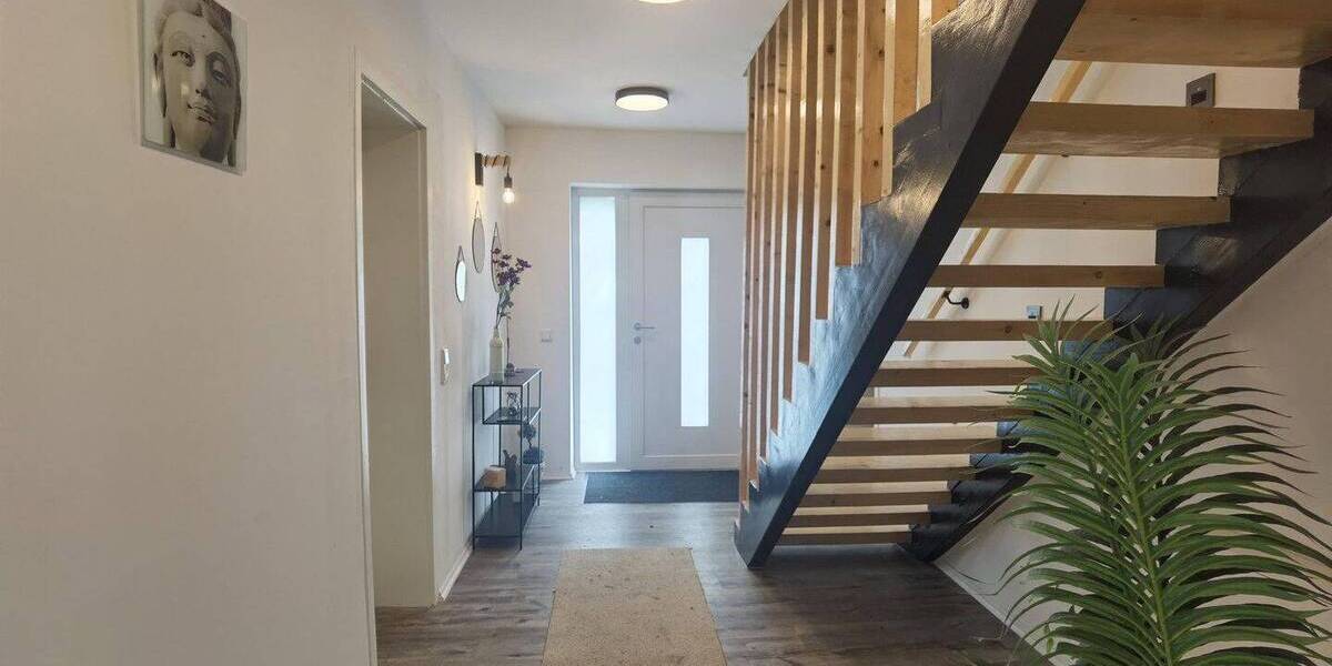 Einfamilienhaus Nordleda - 5 Zimmer, 243 m&sup2;, 490.000&euro; | Angebot:26886411