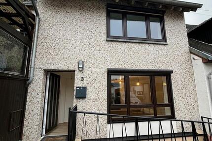 Haus Weiler bei Bingen - 5 Zimmer, 120 m&sup2;, 1.150&euro; | Angebot:25420626