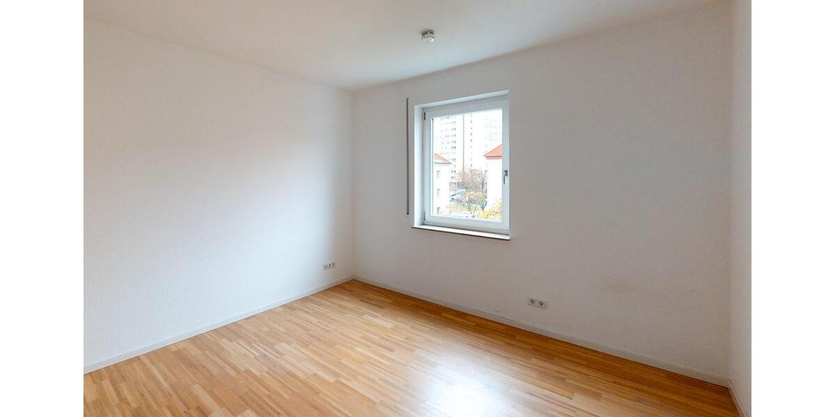 Etagenwohnung Erfurt Johannesplatz - 3 Zimmer, 96 m&sup2;, 1.150&euro; | Angebot:26384930