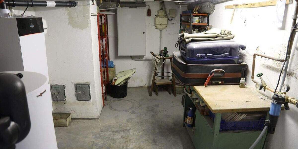 Einfamilienhaus Bad Salzuflen Innenstadt - 3 Zimmer, 135 m&sup2;, 1.390&euro; | Angebot:25539064