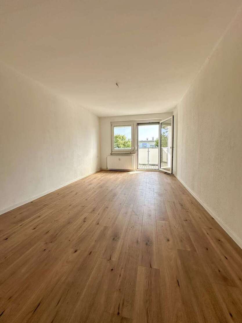 7,22 % Sollrendite - Frisch sanierte 3-Zimmer-Wohnung mit Balkon im Leipziger Neuseenland 3 zimmer