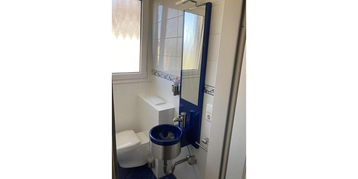 Dachgeschoßwohnung Kenn - 4 Zimmer, 109 m&sup2;, 1.050&euro; | Angebot:25355837