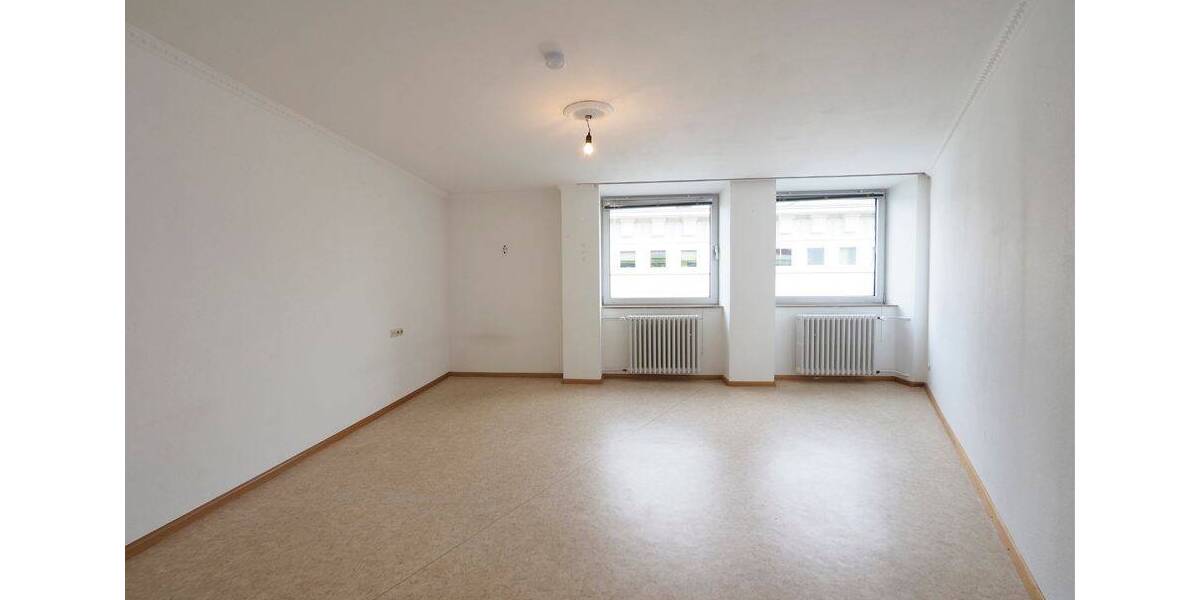 Etagenwohnung Saarbrücken St Johann - 3 Zimmer, 80 m&sup2;, 750&euro; | Angebot:26867085