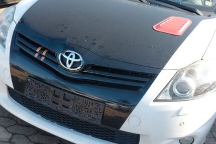 Toyota Auris 193.000 km 3.300 &euro; Bremen 28259