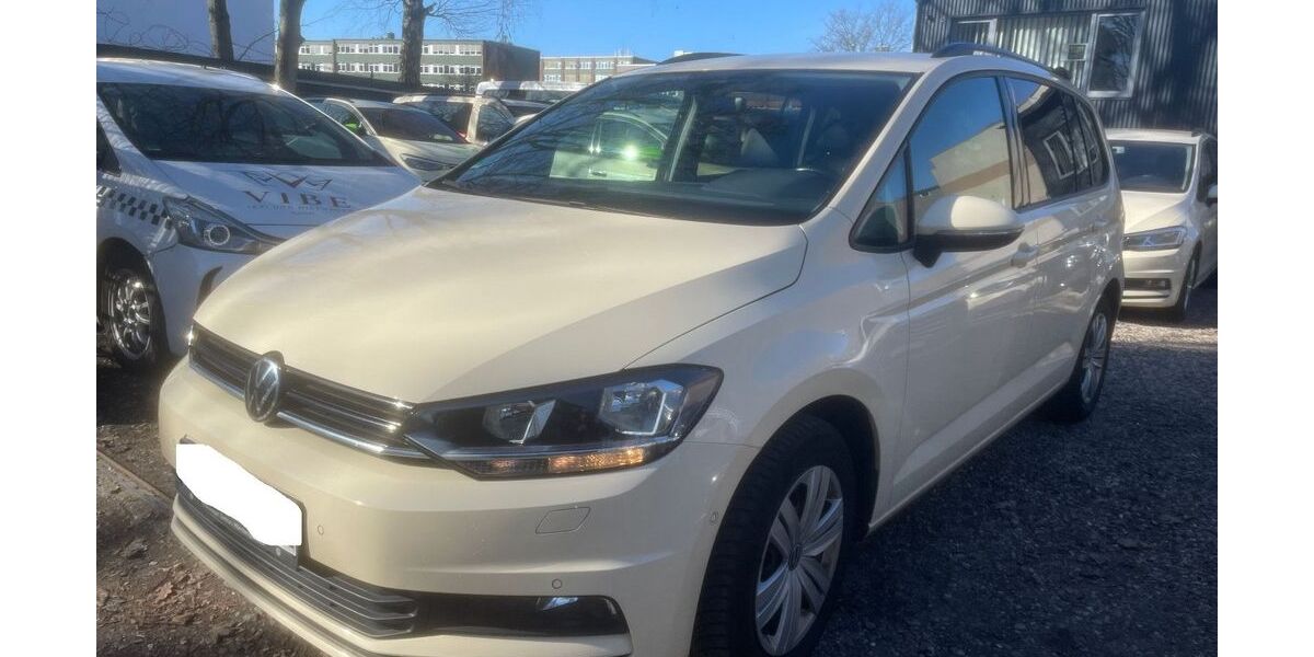 VW Touran 184.000 km 13.250 &euro; Hamburg 20537