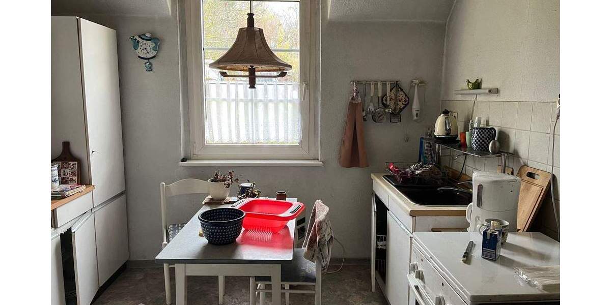 Mehrfamilienhaus, Wohnhaus Plaue - 4 Zimmer, 136 m&sup2;, 108.000&euro; | Angebot:25747557