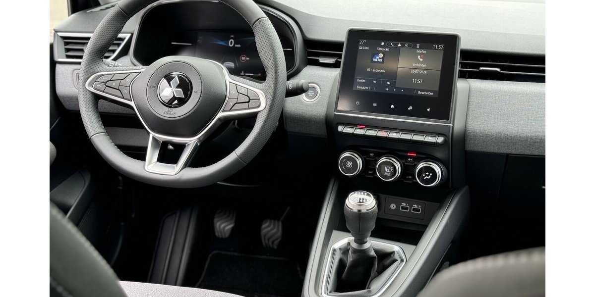 Mitsubishi Colt PLUS 1.0 T.B.KlimaA/Led/CarPlay/SitzH. 7.000 km 18.990 &euro; Donauwörth 86609