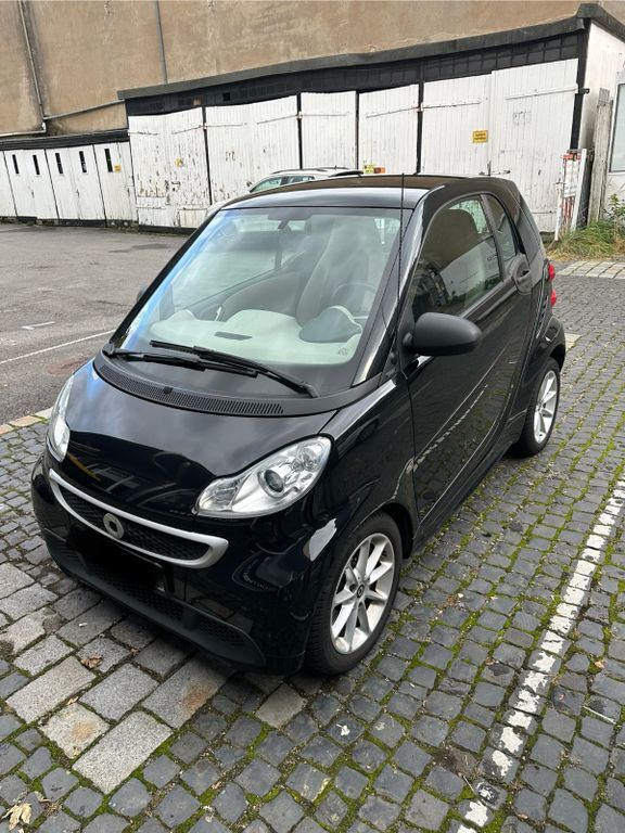 Smart ForTwo 113.350 km 5.690 € Köln 51061