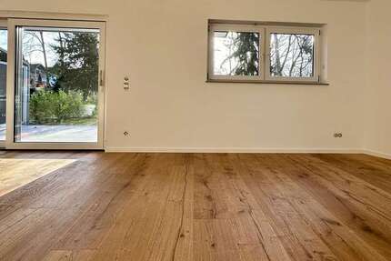 Wohnung Düsseldorf Reisholz - 3 Zimmer, 108 m&sup2;, 1.670&euro; | Angebot:27350010