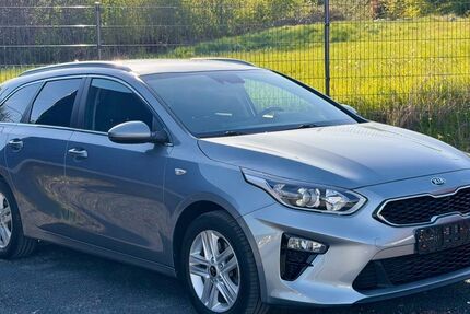 Kia ceed Sportswagon 61.000 km 15.250 &euro; Eisenach 99817