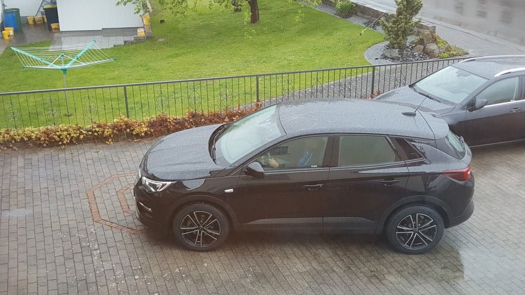 Opel Grandland (X) 60.200 km 12.900 &euro; Hosenfeld 36154