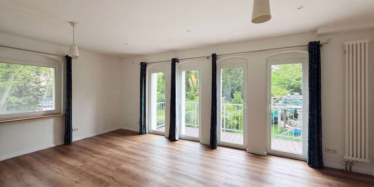 Einfamilienhaus Berlin Charlottenburg-Wilmersdorf - 4 Zimmer, 140 m&sup2;, 3.200&euro; | Angebot:27161222