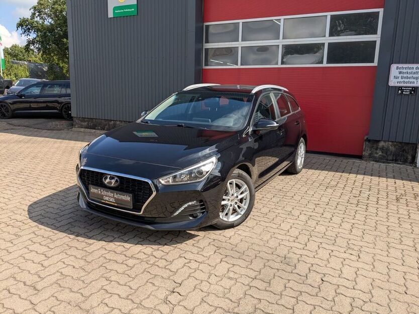 i30