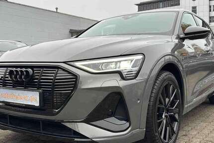 Audi e-tron 46.189 km 34.950 &euro; Hamburg 22047