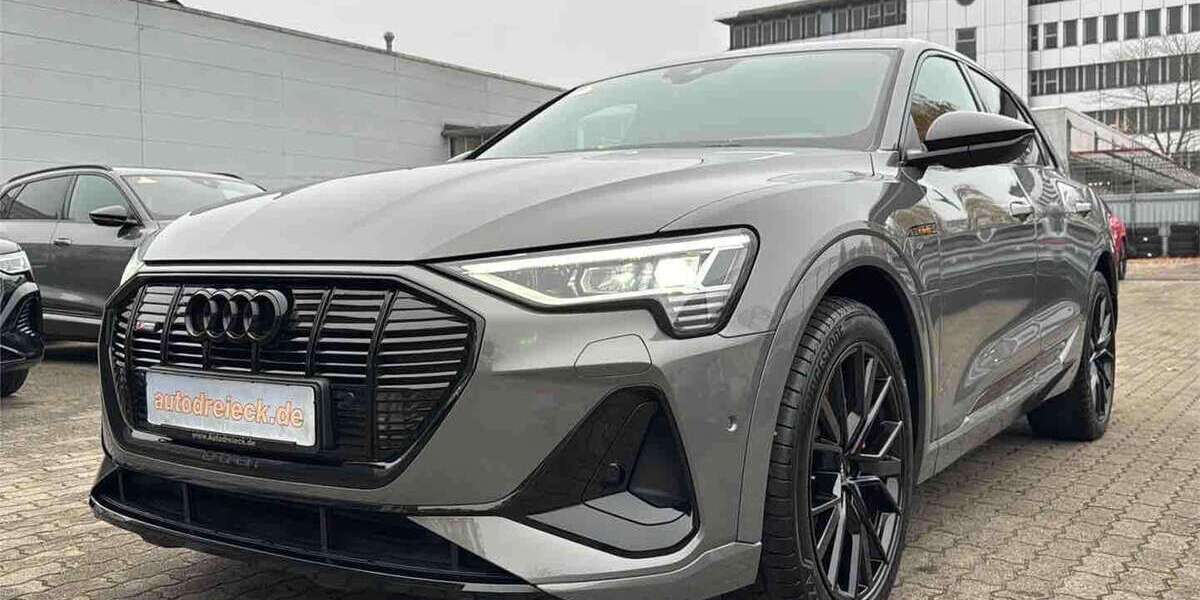 Audi e-tron 46.189 km 34.950 &euro; Hamburg 22047