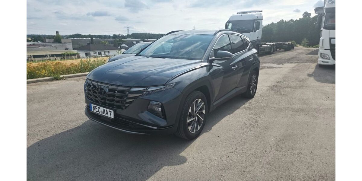 Hyundai TUCSON 79.000 km 20.500 &euro; Sonnefeld 96242