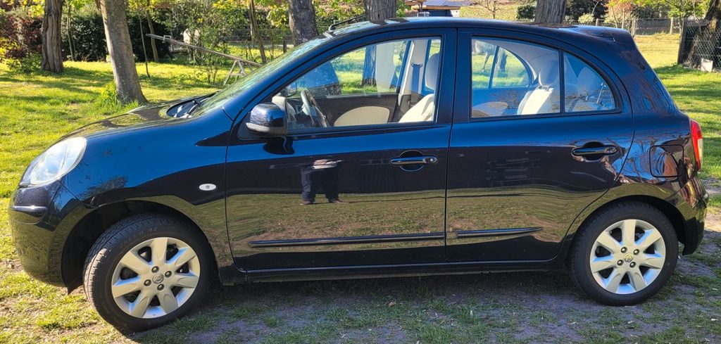 Nissan Micra 119.999 km 3.999 &euro; Geeste 49744