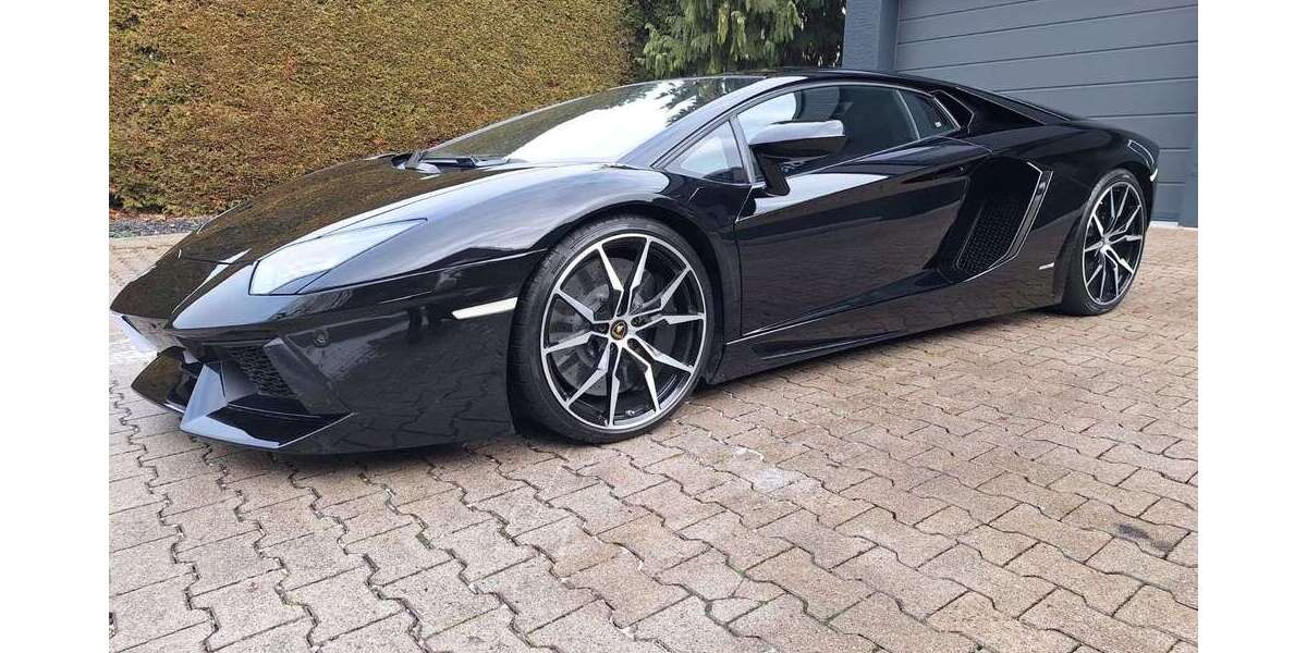 Lamborghini Aventador 80.000 km 249.880 &euro; Dettingen 73265