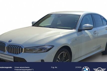BMW 330 12.879 km 44.444 &euro; Lauda-Königshofen 97922