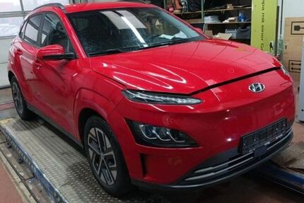 Hyundai KONA 67.928 km 18.000 &euro; Hennef 53773