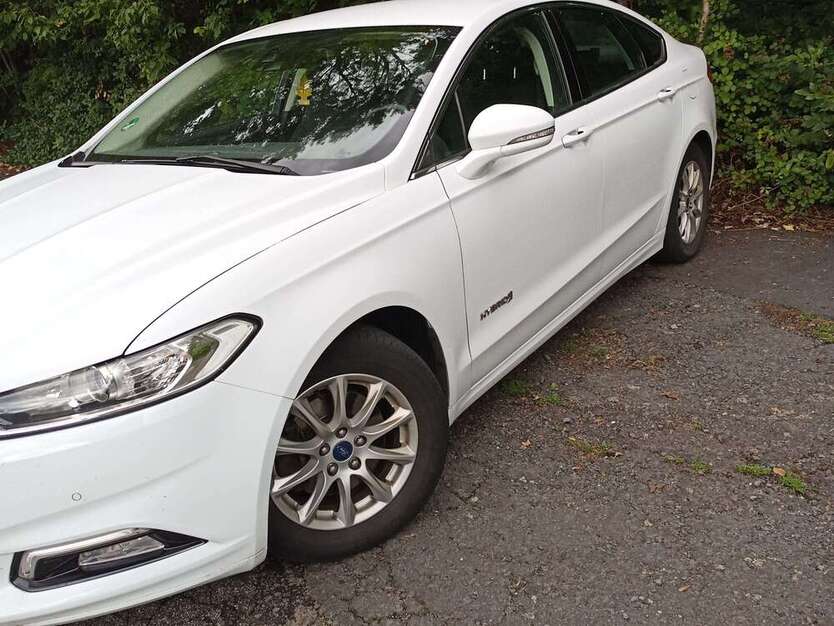 Ford Mondeo 179.950 km 9.700 € Glashütten 61479
