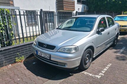Opel Astra 146.000 km 2.250 &euro; Frankfurt am Main 65933