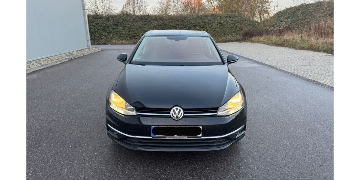 VW Golf 211.000 km 9.700 &euro; Ottersweier 77833