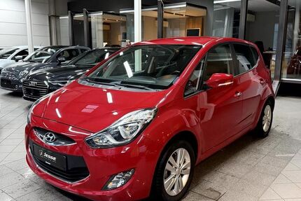Hyundai ix20 96.000 km 7.990 &euro; Ibbenbüren 49477