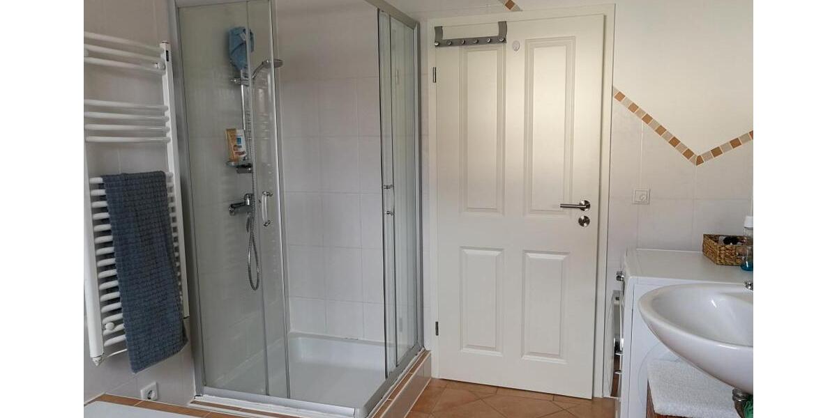 Etagenwohnung Dingolfing - 3 Zimmer, 77 m&sup2;, 750&euro; | Angebot:26414777