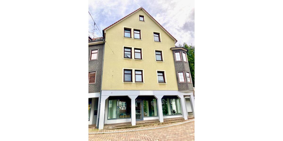 Etagenwohnung Frankenberg (Eder) - 4 Zimmer, 110 m&sup2;, 900&euro; | Angebot:26393185