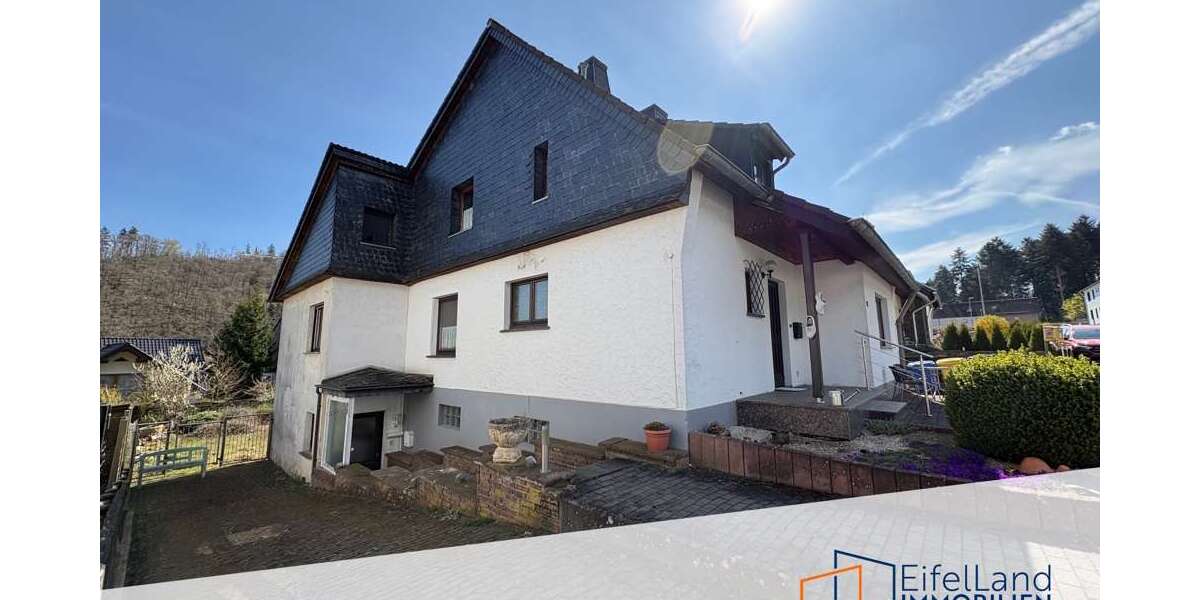Einfamilienhaus Hellenthal / Kammerwald Kammerwald - 9 Zimmer, 275 m&sup2;, 225.000&euro; | Angebot:24424639