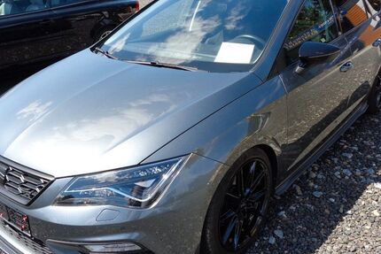 Seat Leon 105.000 km 14.900 &euro; Kubschütz 02627