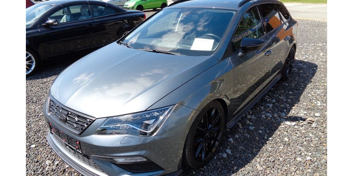 Seat Leon 105.000 km 14.950 &euro; Kubschütz 02627