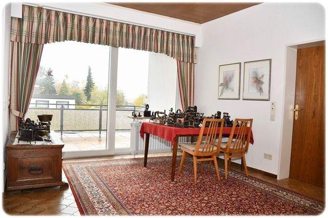 Doppelhaushälfte Korbach - 6 Zimmer, 185 m&sup2;, 269.000&euro; | Angebot:25709283