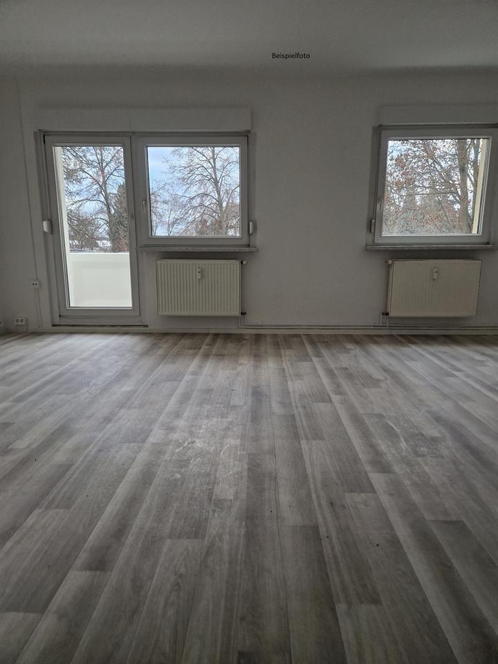 ***Aktion - 3 Monate Kaltmietfrei - 3 - Raumwohnung mit Balkon, Am Sportpark 12 sofort verfügbar! zimmer