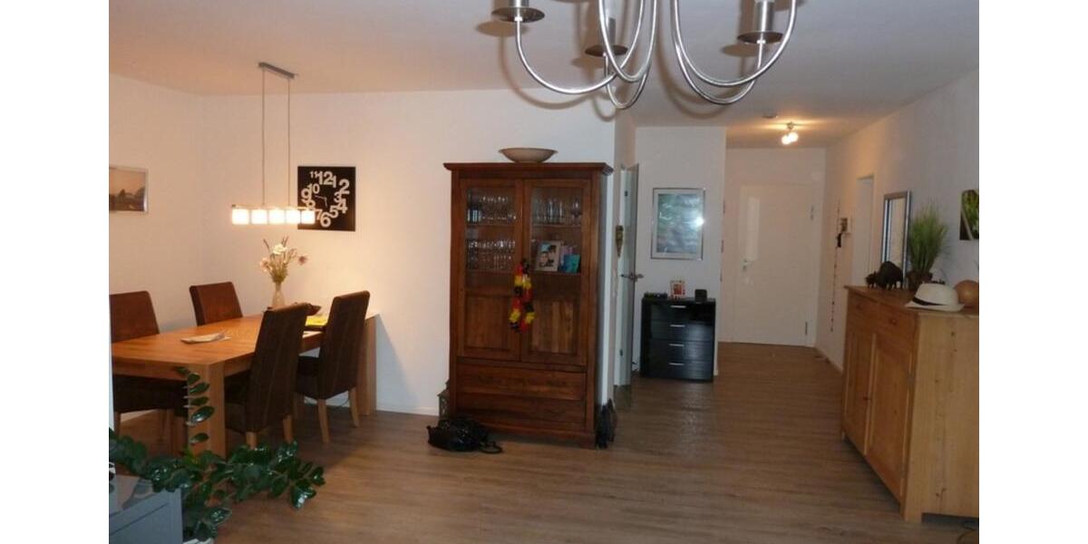 Etagenwohnung Waldkirch - 2 Zimmer, 60 m&sup2;, 750&euro; | Angebot:25321943