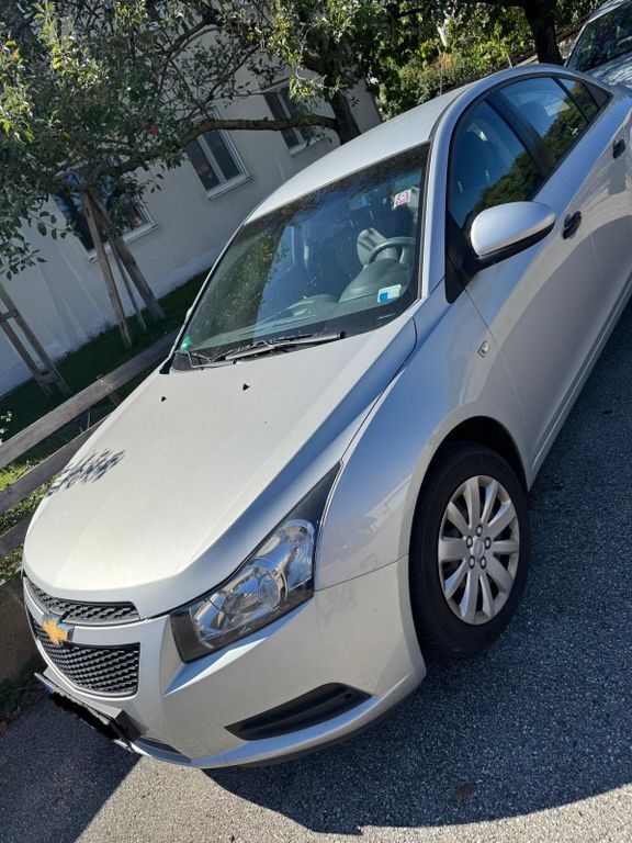 Chevrolet Cruze 91.220 km 2.500 € Garching 84618