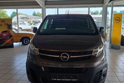 Opel Vivaro 67.130 km 22.399 &euro; Bad Doberan 18209