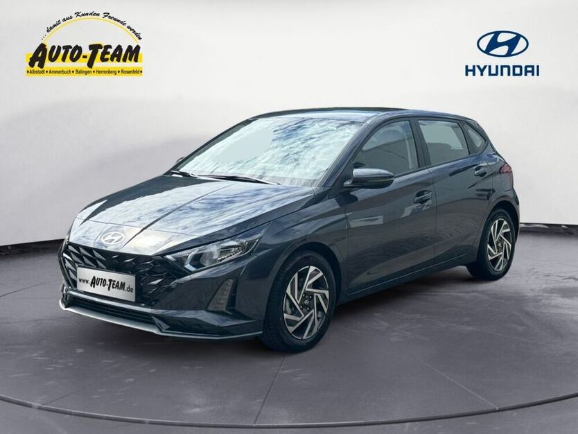 i20