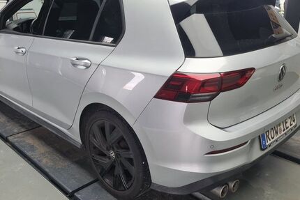 VW Golf 135.726 km 21.950 &euro; Zeven 27404