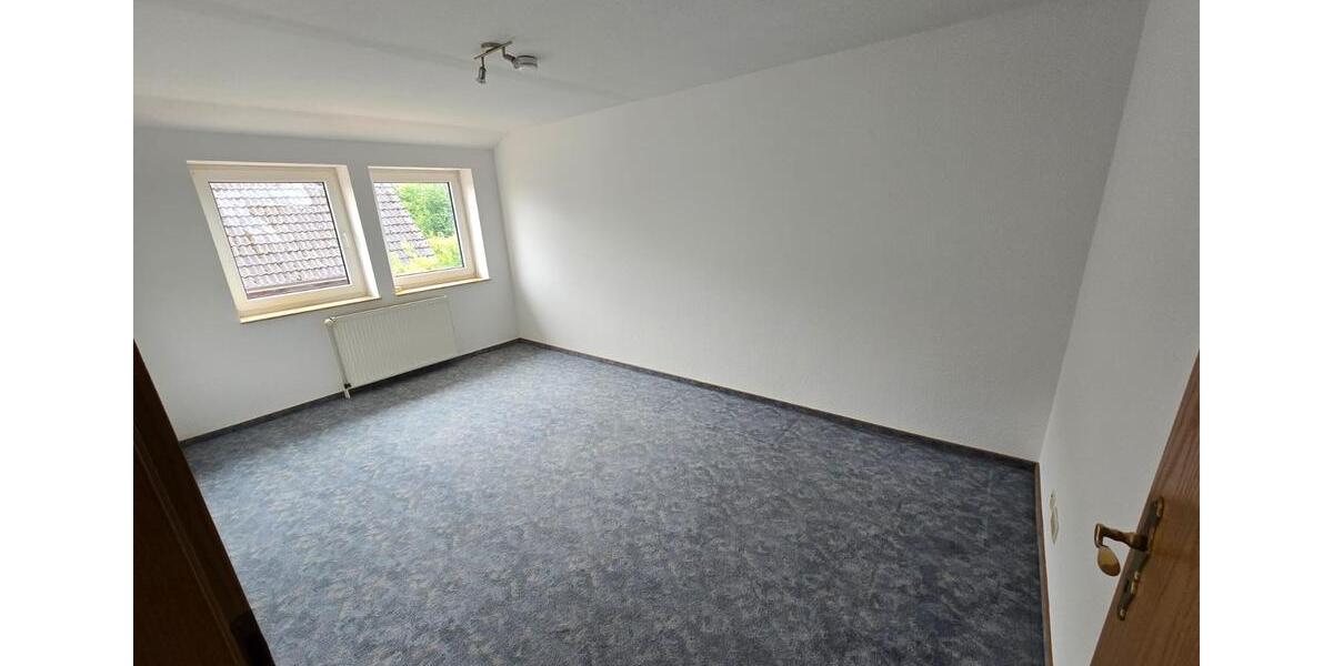 Dachgeschoßwohnung Sulingen - 2 Zimmer, 64 m&sup2;, 490&euro; | Angebot:24830439
