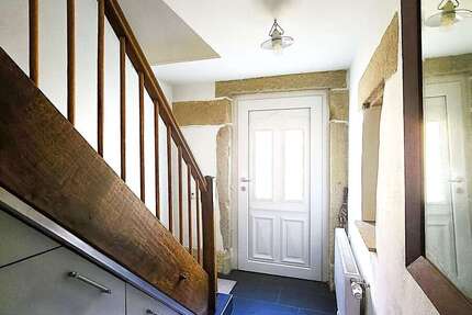 Haus Reutlingen Sondelfingen - 6 Zimmer, 180 m&sup2;, 699.000&euro; | Angebot:24972186