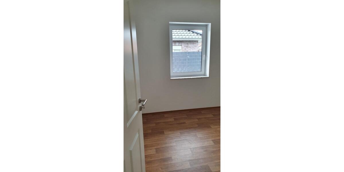 Bungalow Dörpen - 3 Zimmer, 93 m&sup2;, 780&euro; | Angebot:26397925