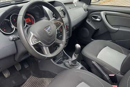 Dacia Duster 40.000 km 9.500 &euro; Herford 32049