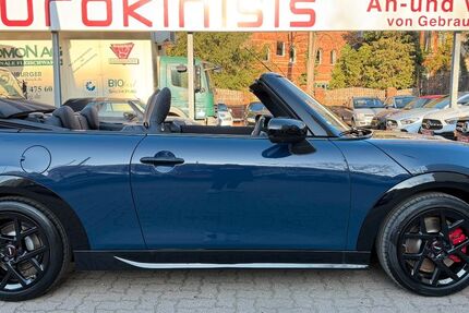 Mini John Cooper Works Cabrio 4.000 km 46.777 &euro; Berlin 10787