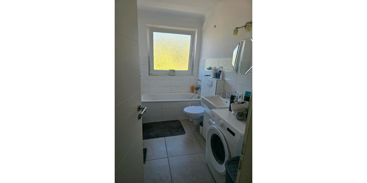 Etagenwohnung Marsberg - 3 Zimmer, 77 m&sup2;, 70.000&euro; | Angebot:27122788