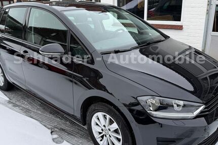 VW Golf Sportsvan 90.209 km 12.660 &euro; Wesselburen 25764